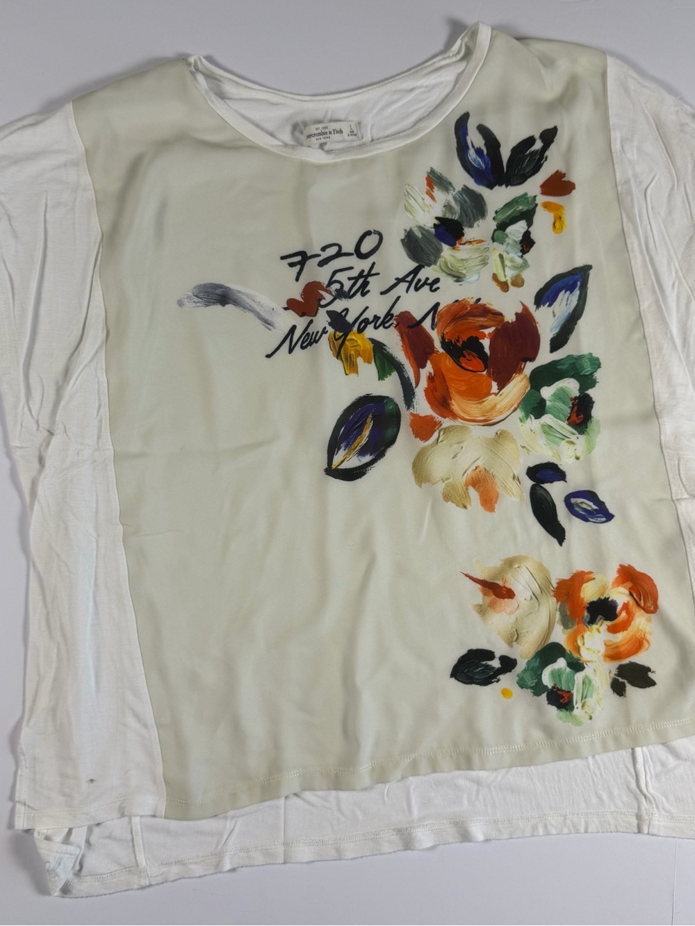 Abercrombie & Fitch White Short Sleeve Tee with Multicolor Floral Brushstrokes